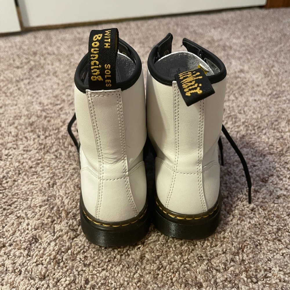 dr. marten’s 1460 women’s leather patent lace-up boots